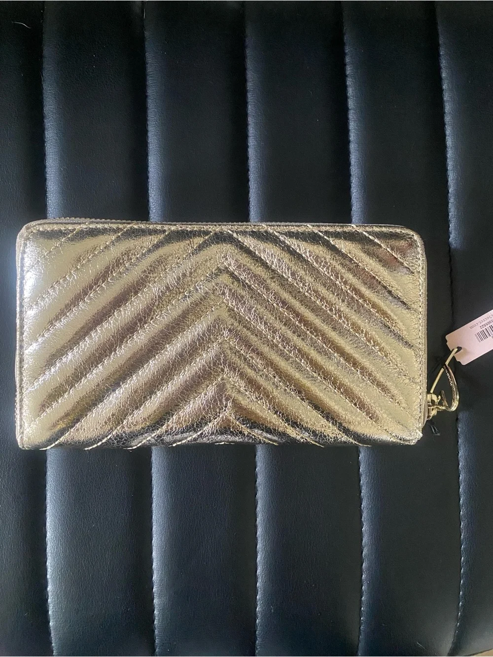 Victoria's Secret Metallic Crackle Gold Chevron Quilted Zip Wallet - Picture 2 of 4